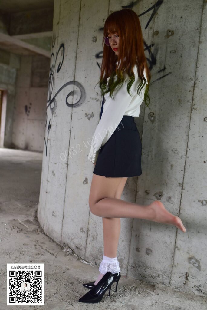 大生模拍 No.038 小蕊-肉丝套上白丝 [47P/6V/741MB]插图1