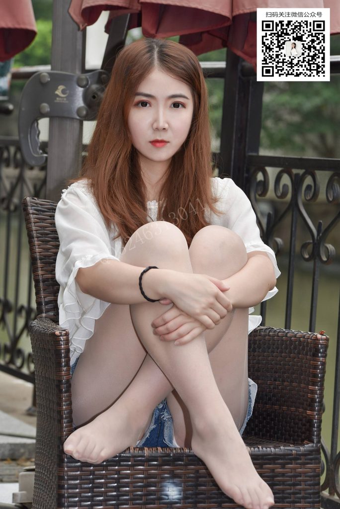 大生模拍 No.077 小曼-肉丝凉高 [47P/1V/331MB]插图3