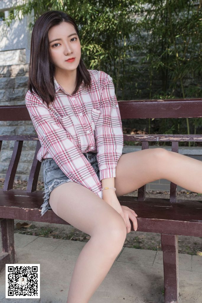 大生模拍 No.096 七七-极致超薄肉丝 [49P/1V/408MB]插图2