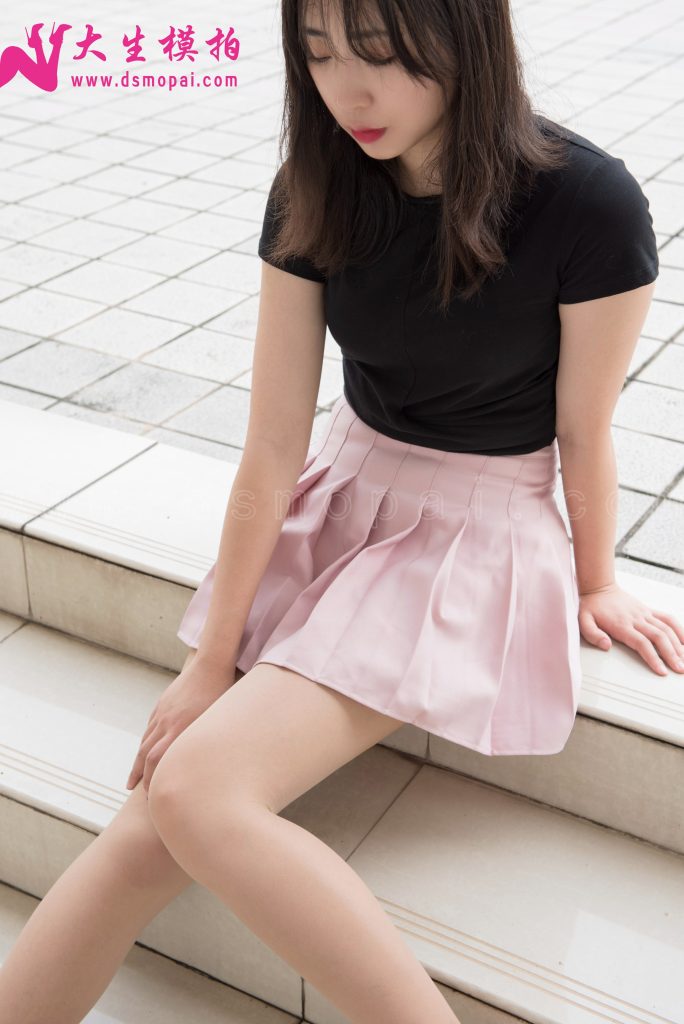 大生模拍 No.132 珠珠 腿控女神 [62P/270MB]插图2