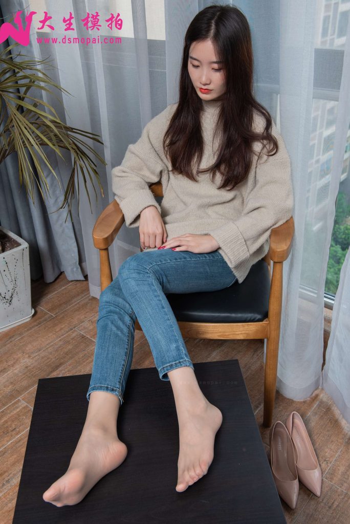 大生模拍 No.158 悠悠裤内有丝 [53P/295MB]插图3