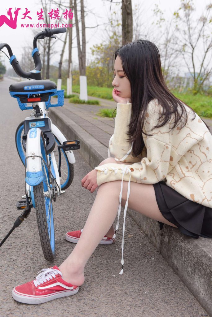 大生模拍 No.172 青青 单车少女 [49P/145MB]插图3