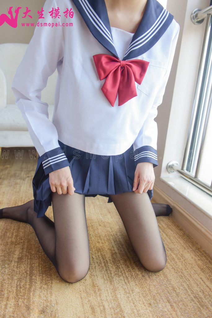 大生模拍 NO.210 意涵 JK黑丝 [55P/244MB]插图2