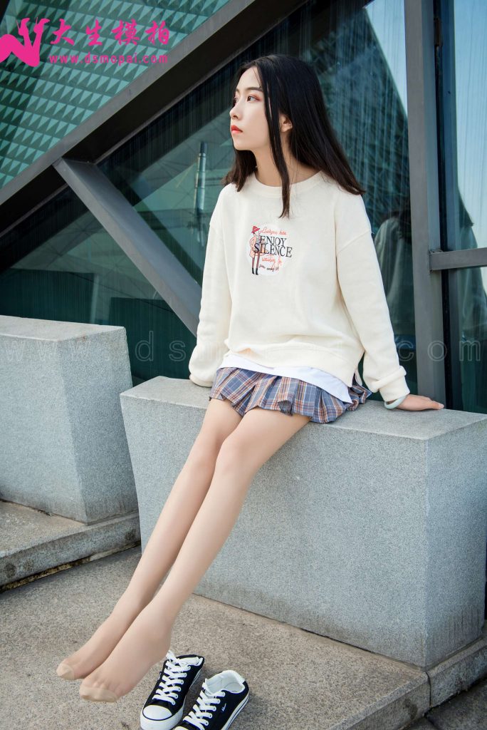 大生模拍 NO.215 悦兮 纯白色 [47P/287MB]插图3