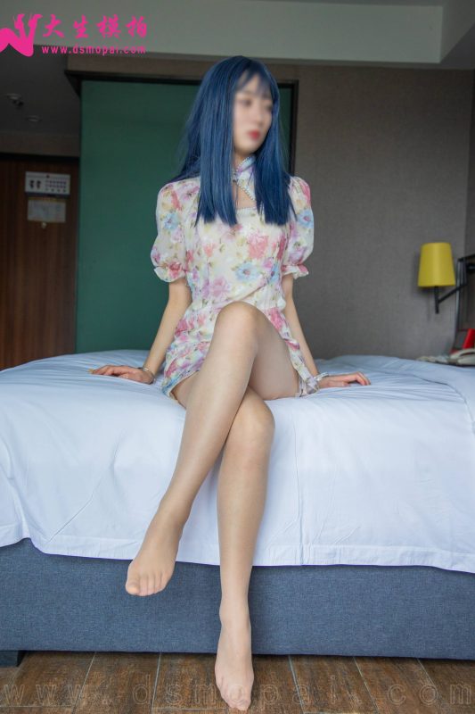 大生模拍 NO.236 利利 完美长腿 [88P/658MB]-无料摄影圈