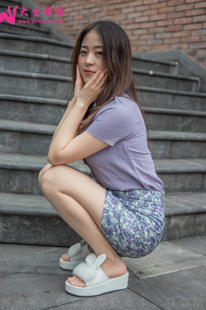 大生模拍 NO.237 佳宜 碎花短裙 [37P/285MB]插图1