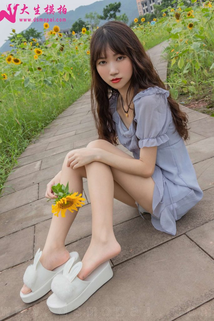 大生模拍 NO.240 婉欣 向日葵女孩 [47P/1V/1.25GB]插图3