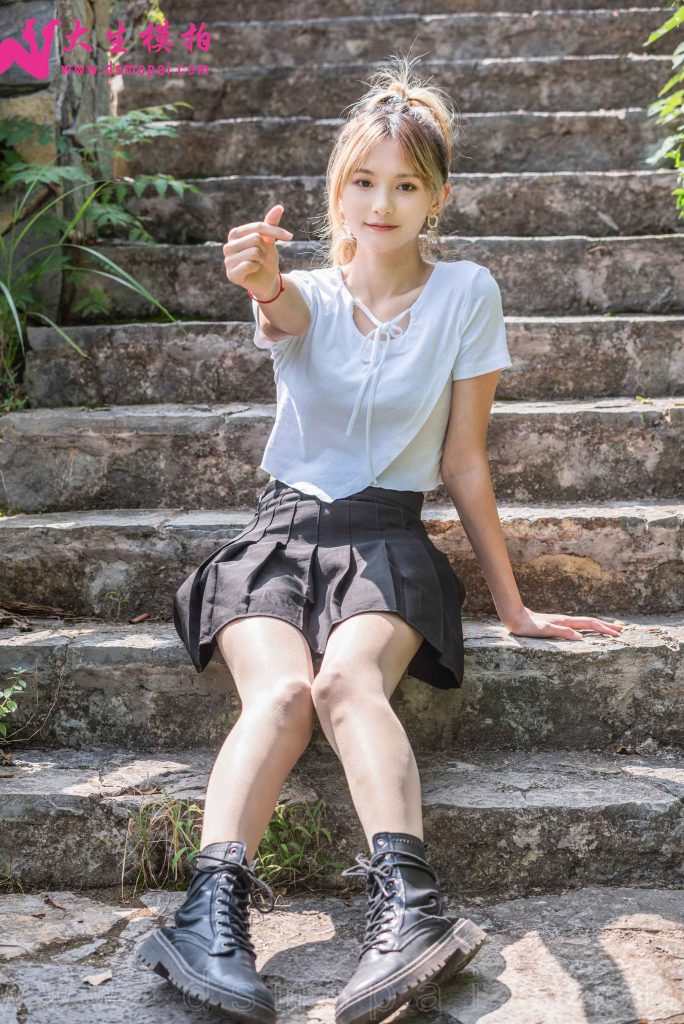 大生模拍 NO.245 可可 初恋脸 [52P/340MB]插图2