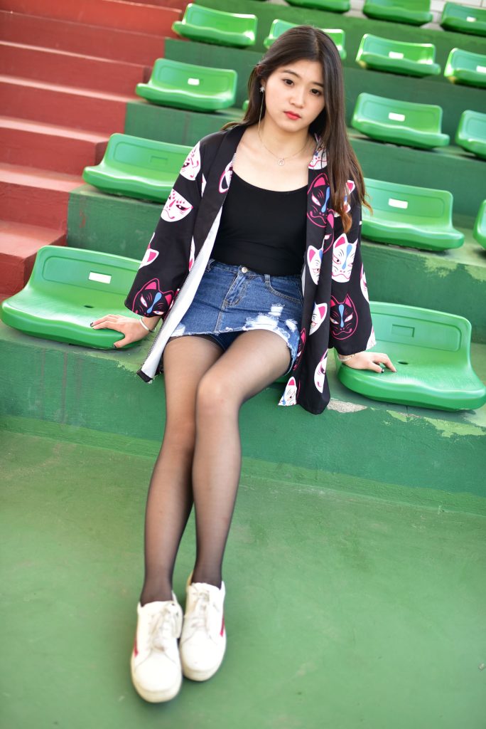 大生模拍 NO.248 操场牛仔裙黑丝 [25P/337MB]插图2