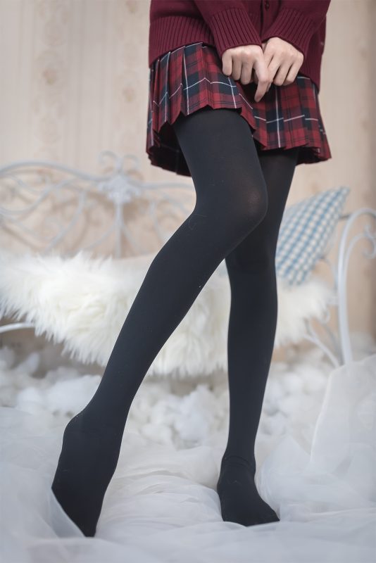 风之领域精品写真@No.010 秋装搭配完美黑丝 [50P/82.3MB]-无料摄影圈