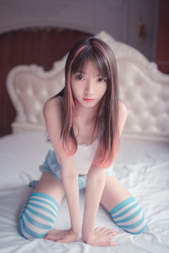 风之领域精品写真@No.014 蓝白条长袜 [50P/256MB]插图2