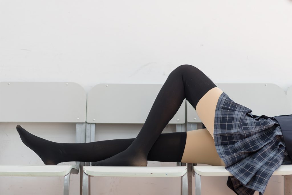 风之领域精品写真@No.016 学生妹妹的幼稚黑丝 [39P/54.5MB]插图1