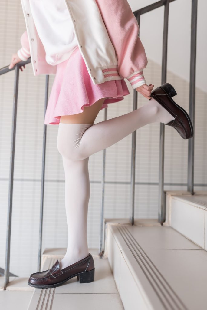 风之领域精品写真@No.026 粉色系校花白丝小姐姐 [48P/186MB]插图3