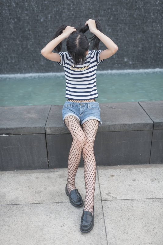 风之领域精品写真@No.027 短裤鱼网丝袜 [50P/221MB]-无料摄影圈