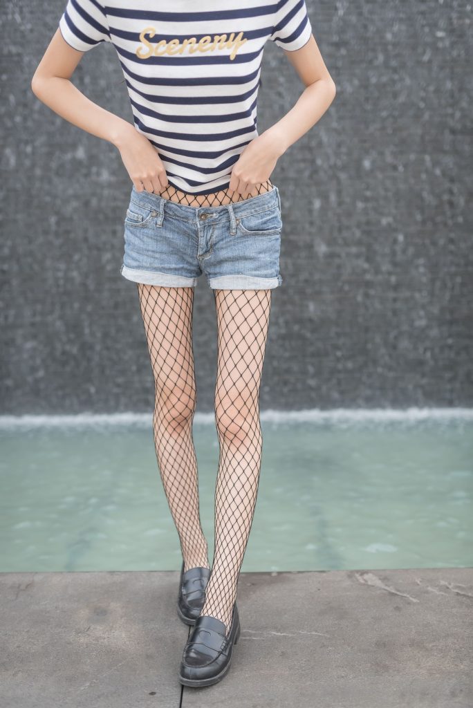 风之领域精品写真@No.027 短裤鱼网丝袜 [50P/221MB]插图2