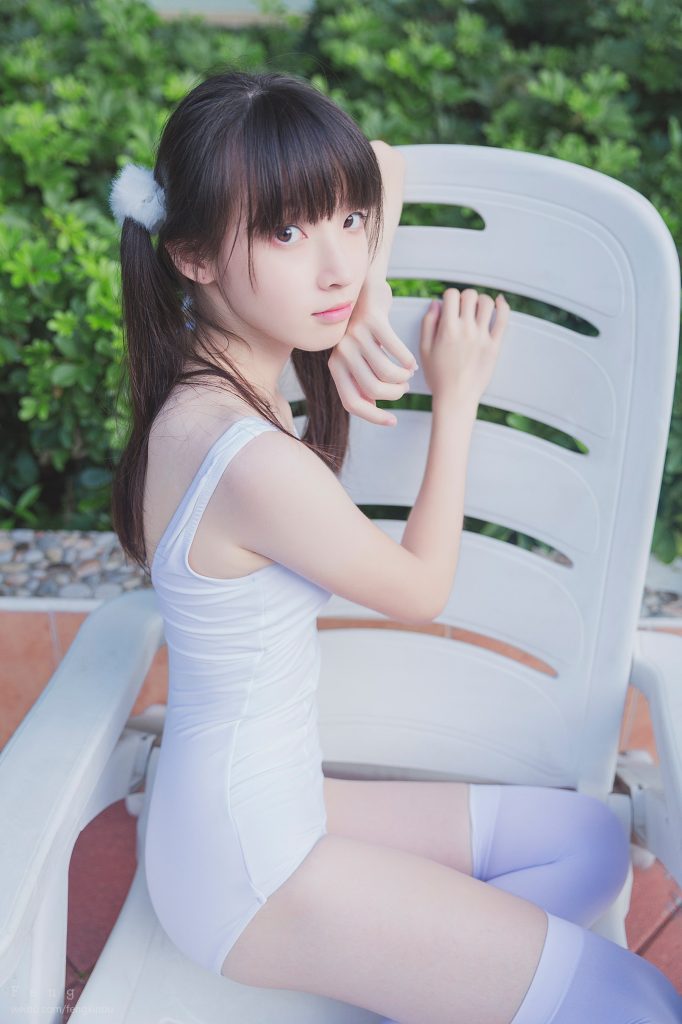 风之领域精品写真@No.053 泳池边的长腿MM [29P/41.5MB]插图1