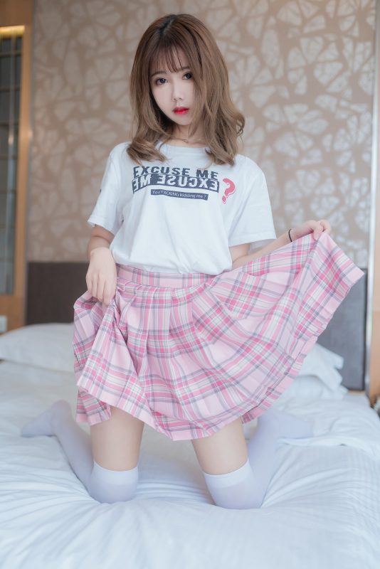 风之领域精品写真@No.066 超美气质格子裙少女 [45P/218MB]-无料摄影圈