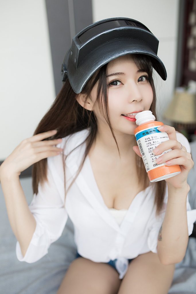 风之领域精品写真@No.108 吃鸡的美少女 [51P/163MB]插图1