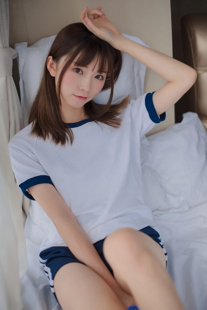 风之领域精品写真@No.109 演绎红色运动服 [47P/195MB]-无料摄影圈