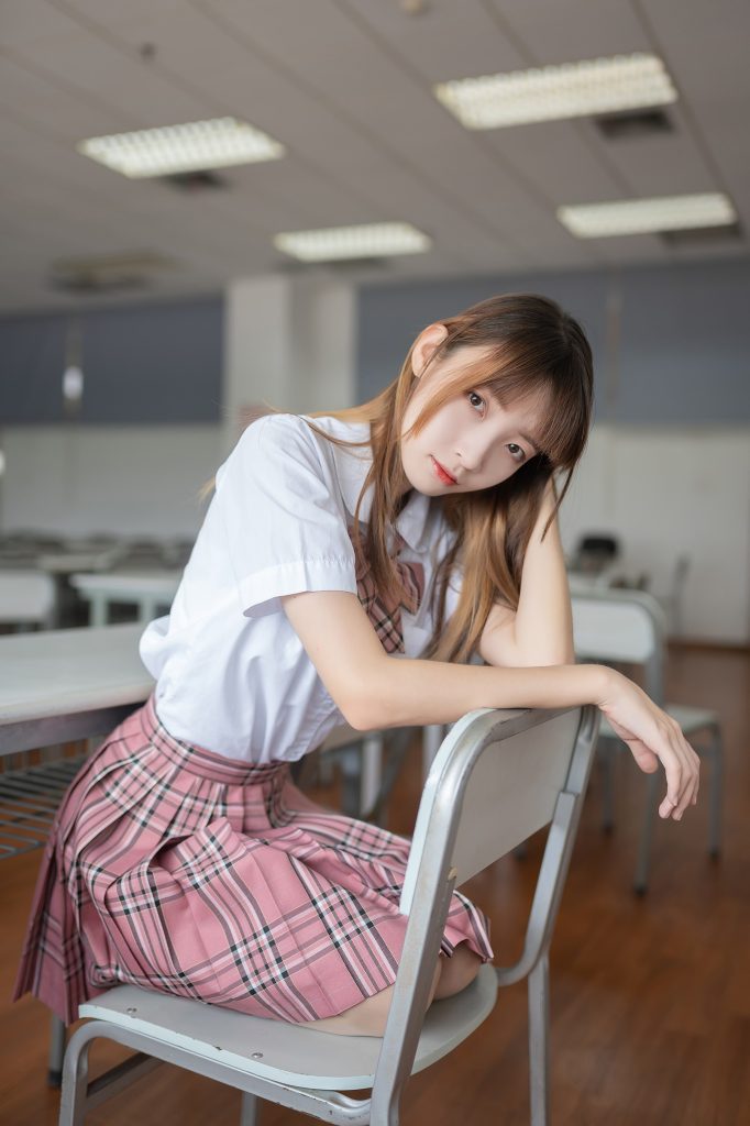 风之领域精品写真@No.114 格子裙 隔壁少女 [49P/132MB]-无料摄影圈