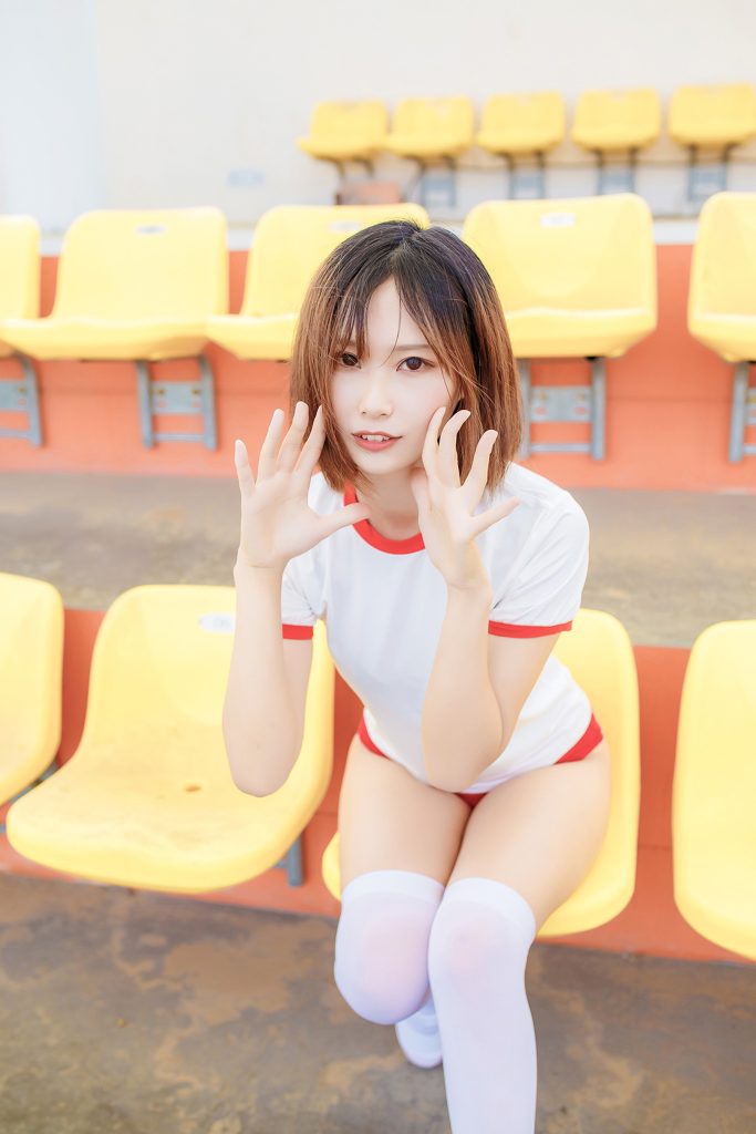 风之领域精品写真@No.142 体育场上的宝贝少女 [42P/221MB]插图2