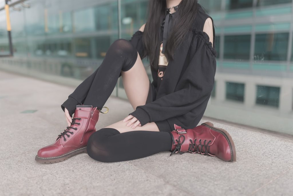 风之领域精品写真@No.145 纤细的黑丝小长腿 [48P/186MB]插图1