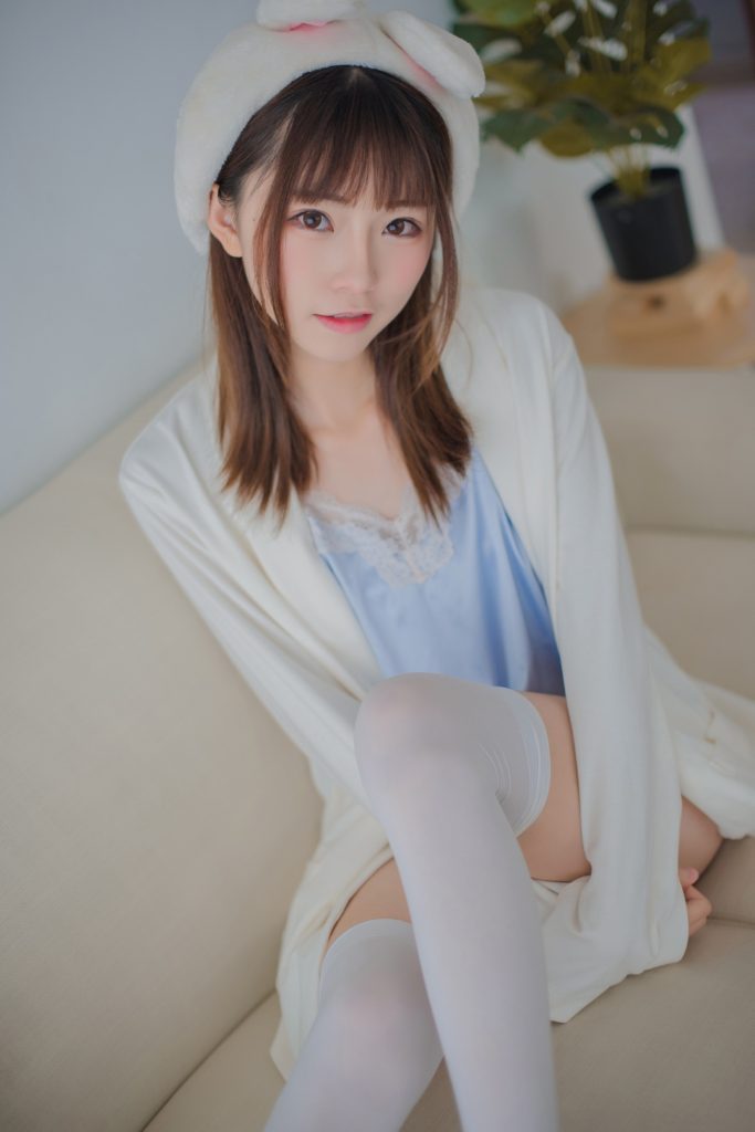 风之领域精品写真@No.172 迷你吊带蓝色睡衣 [70P/185MB]-无料摄影圈