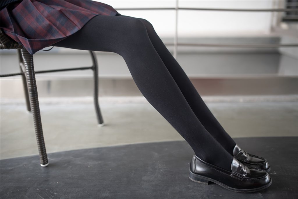 风之领域精品写真@No.192 户外黑丝学妹 [39P/366MB]插图2