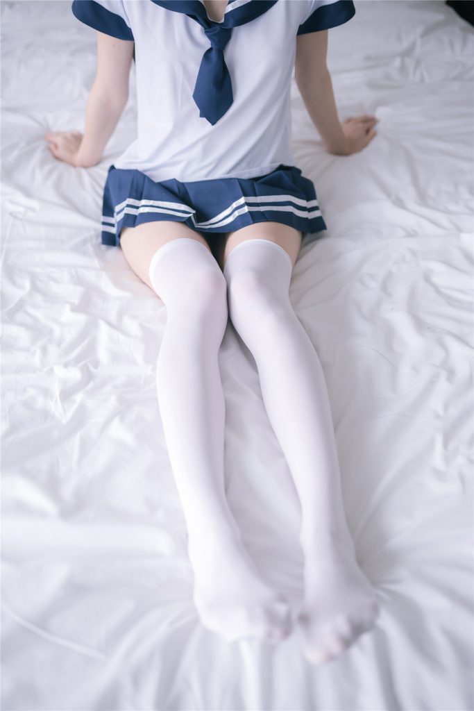 风之领域精品写真@No.197 妹妹的白丝蓝裙校服 [41P/282MB]-无料摄影圈