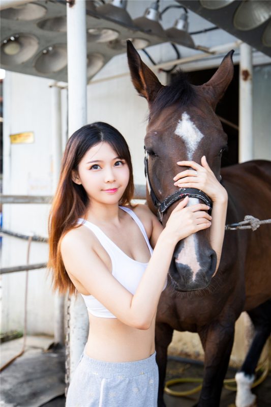 风之领域精品写真@No.199 爱健身的女孩 身材好 [42P/858MB]-无料摄影圈