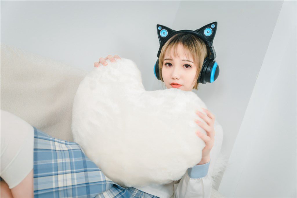 风之领域精品写真@No.202 爱听歌的白丝喵喵酱 [39P/278MB]插图2