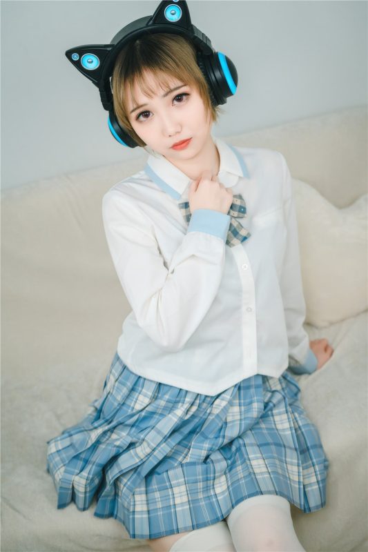 风之领域精品写真@No.202 爱听歌的白丝喵喵酱 [39P/278MB]-无料摄影圈