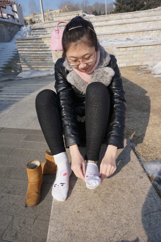 Ecologygreen摄影作品 NO.029 教英语的少F刘老师冬日暖足 第一套[42P/173MB]-无料摄影圈