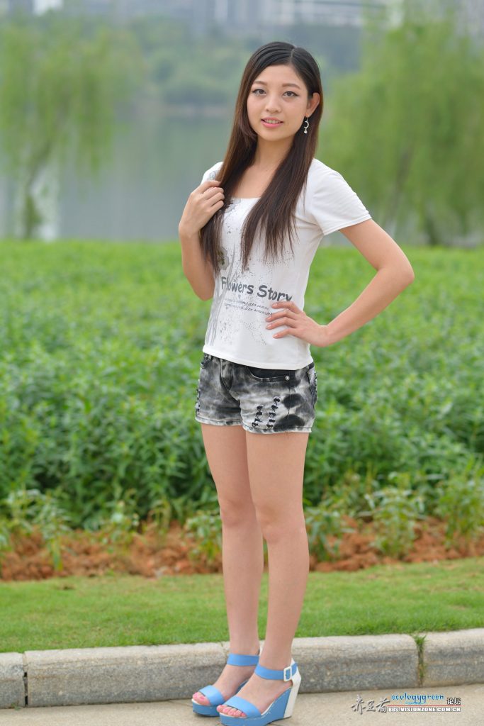 Ecologygreen摄影作品 NO.078 水嫩美模玉足黑丝来袭[34P/458MB]插图1