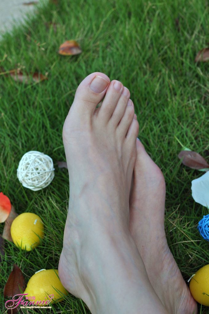 Fannie芬妮美足园 008 2010中秋快乐（上）[61P/178MB]插图1