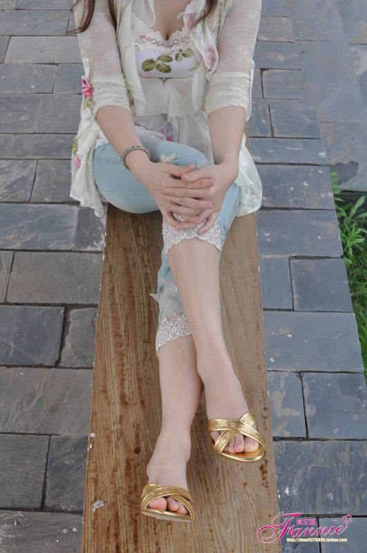 Fannie芬妮美足园 013 2011周年特辑（裸足3）[71P/187MB]-无料摄影圈