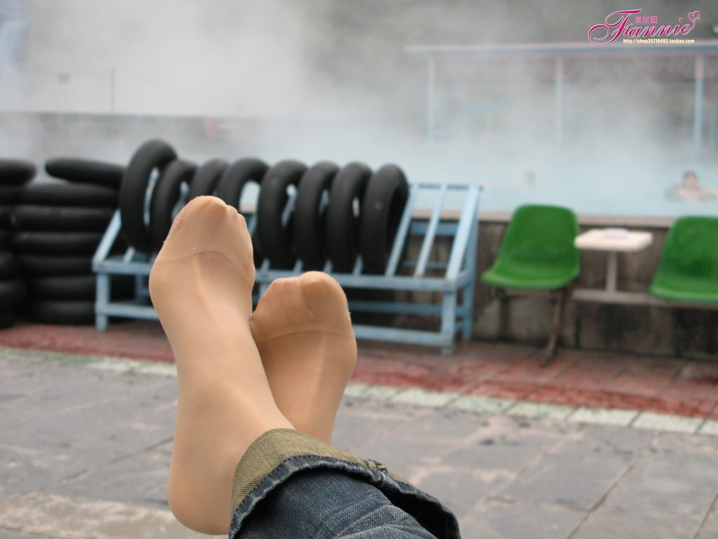 Fannie芬妮每足园 No.047 茶山温泉-丝族 [92P/248MB]插图3