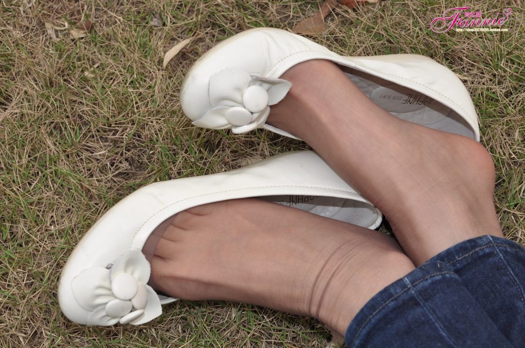 Fannie芬妮每足园 No.076 触摸阳光 [62P/185MB]插图3