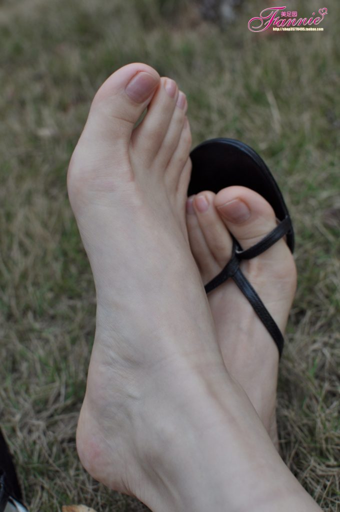 Fannie芬妮每足园 No.082 触摸阳光7 [71P/213MB]插图1