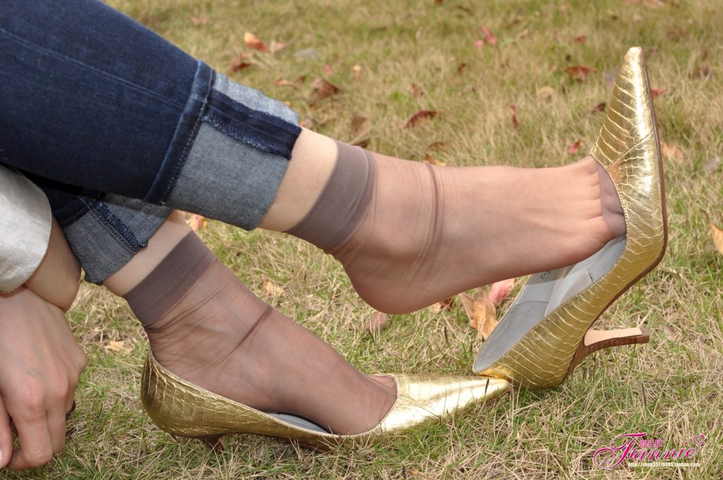 Fannie芬妮每足园 No.083 触摸阳光8 [30P/94MB]插图2