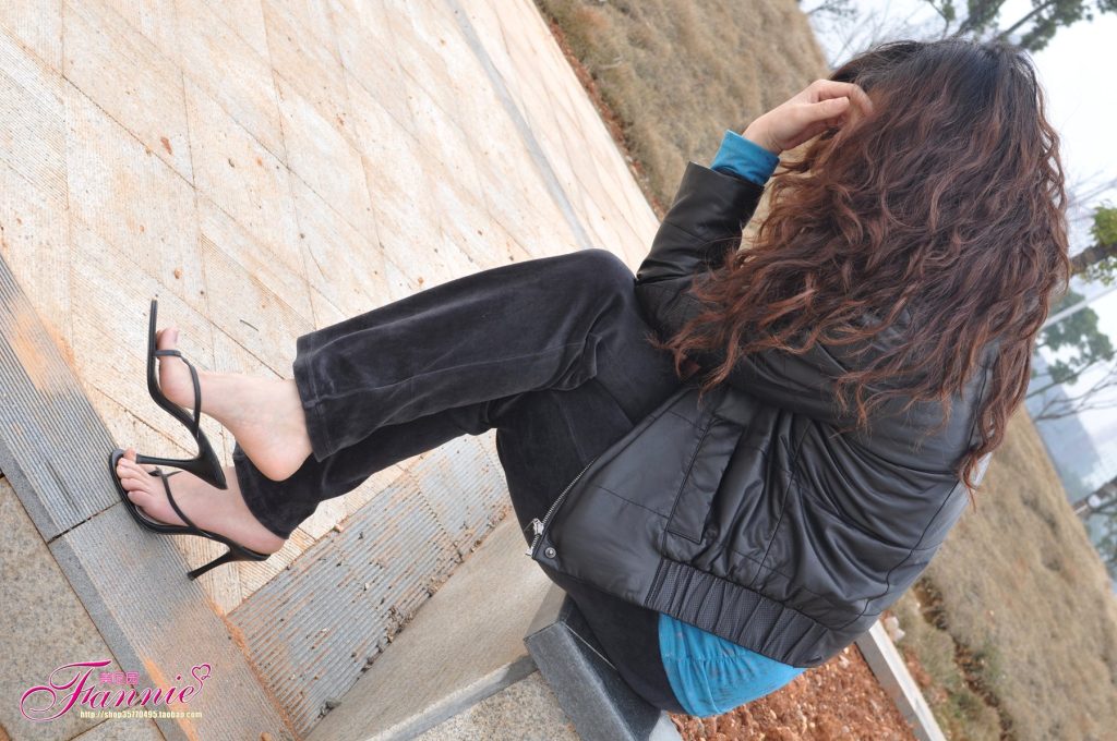 Fannie芬妮每足园 No.095 春江水暖丫先知3 [55P/161MB]插图1