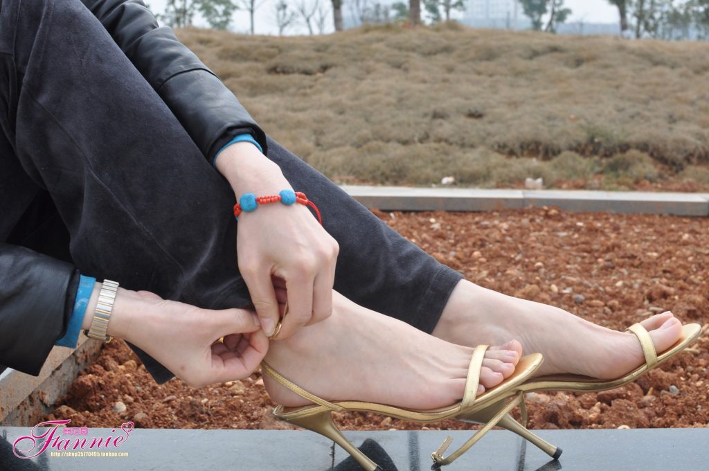 Fannie芬妮每足园 No.096 春江水暖丫先知4 [69P/200MB]插图3