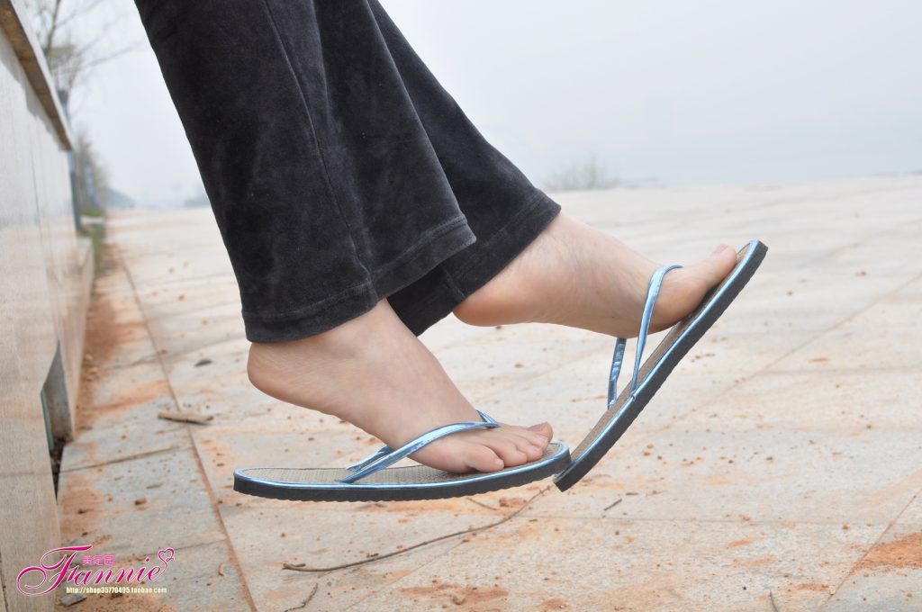 Fannie芬妮每足园 No.097 春江水暖丫先知5 [44P/129MB]插图3