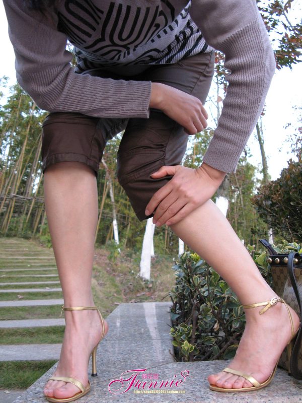 Fannie芬妮每足园 No.109 冬日暖阳6 [56P/207MB]-无料摄影圈