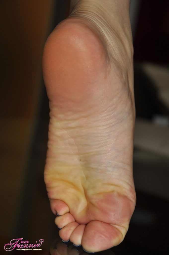 Fannie芬妮每足园 No.232 蓝色魅音6 [74P/206MB]插图1