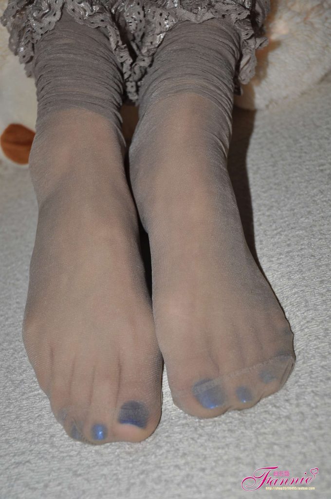 Fannie芬妮每足园 No.237 蓝色魅音 灰丝 [74P/206MB]插图1