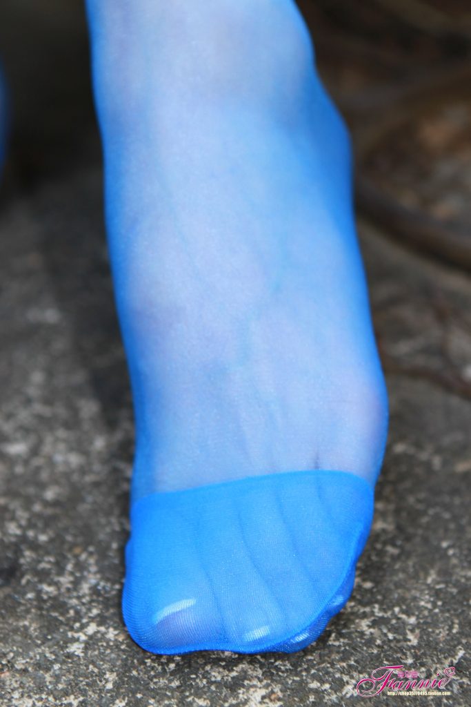 Fannie芬妮每足园 No.243 蓝色魅音 蓝调 [20P67MB]插图3