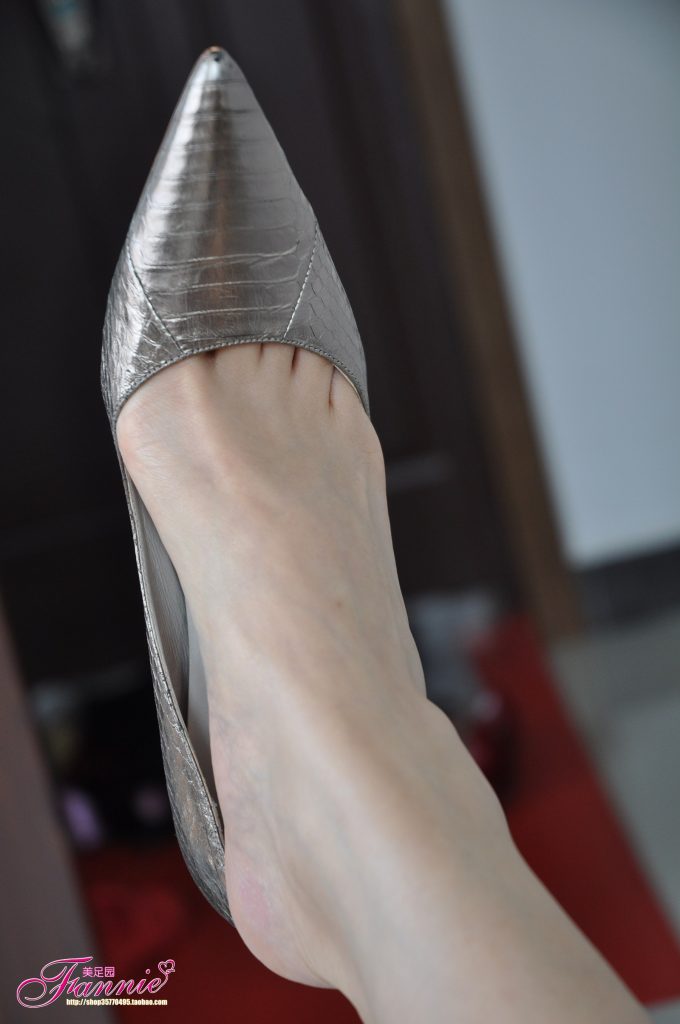 Fannie芬妮每足园 No.282 裸足特辑5 [41P/118MB]插图3