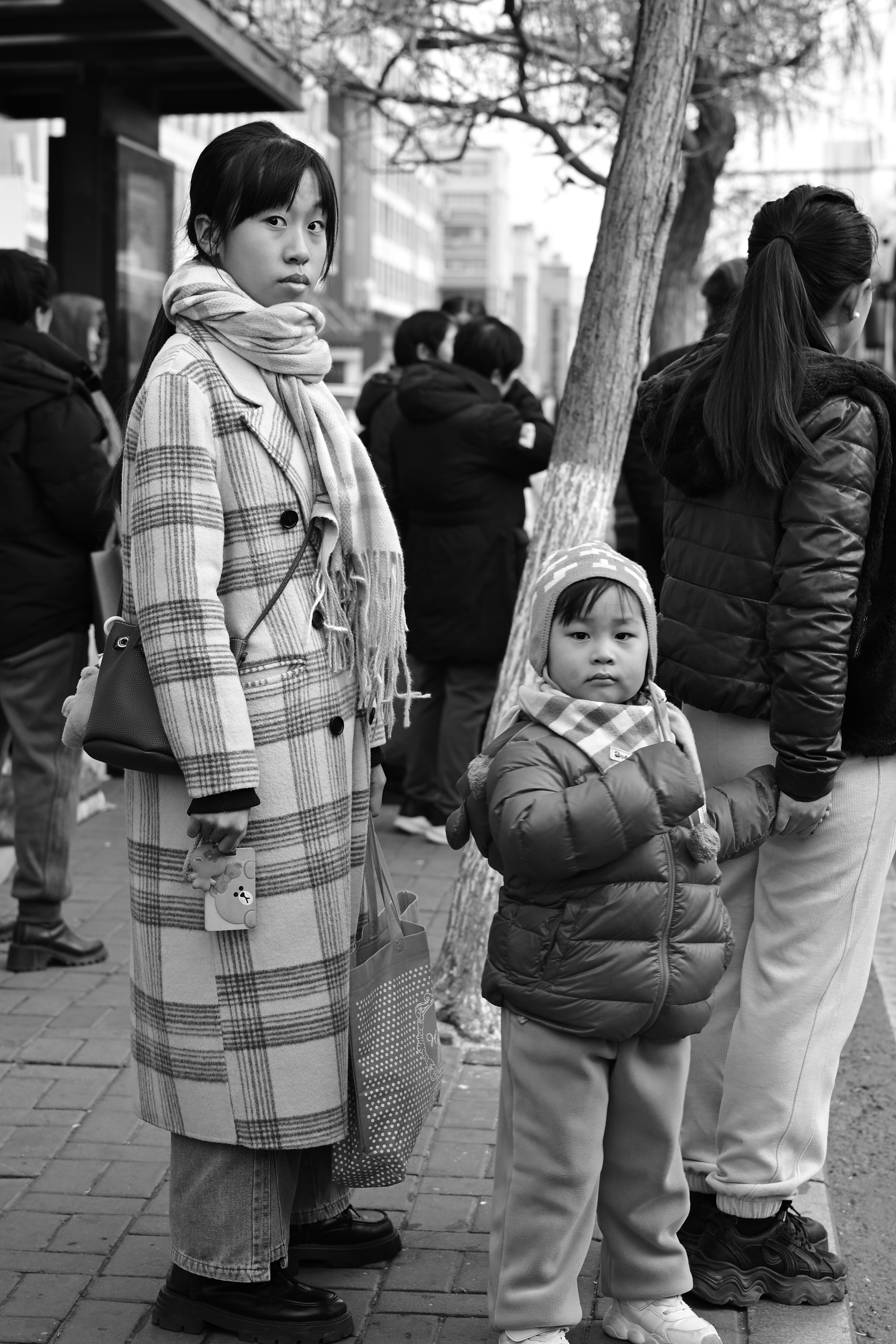 用心定格黑白街拍，捕捉灵魂瞬间插图4