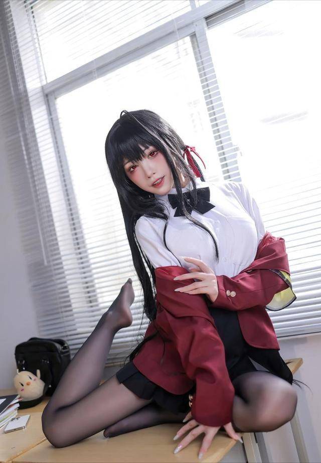 为什么说cosplay圈的“水”很深?插图4 为什么说cosplay圈的“水”很深?插图4